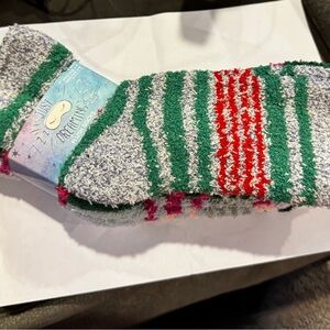 Just Dreaming 5 Pair of Cozy Striped Socks!!